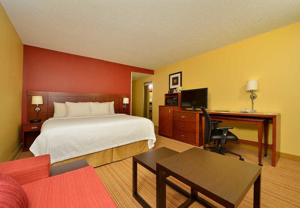Courtyard By Marriott Bentonville Ngoại thất bức ảnh