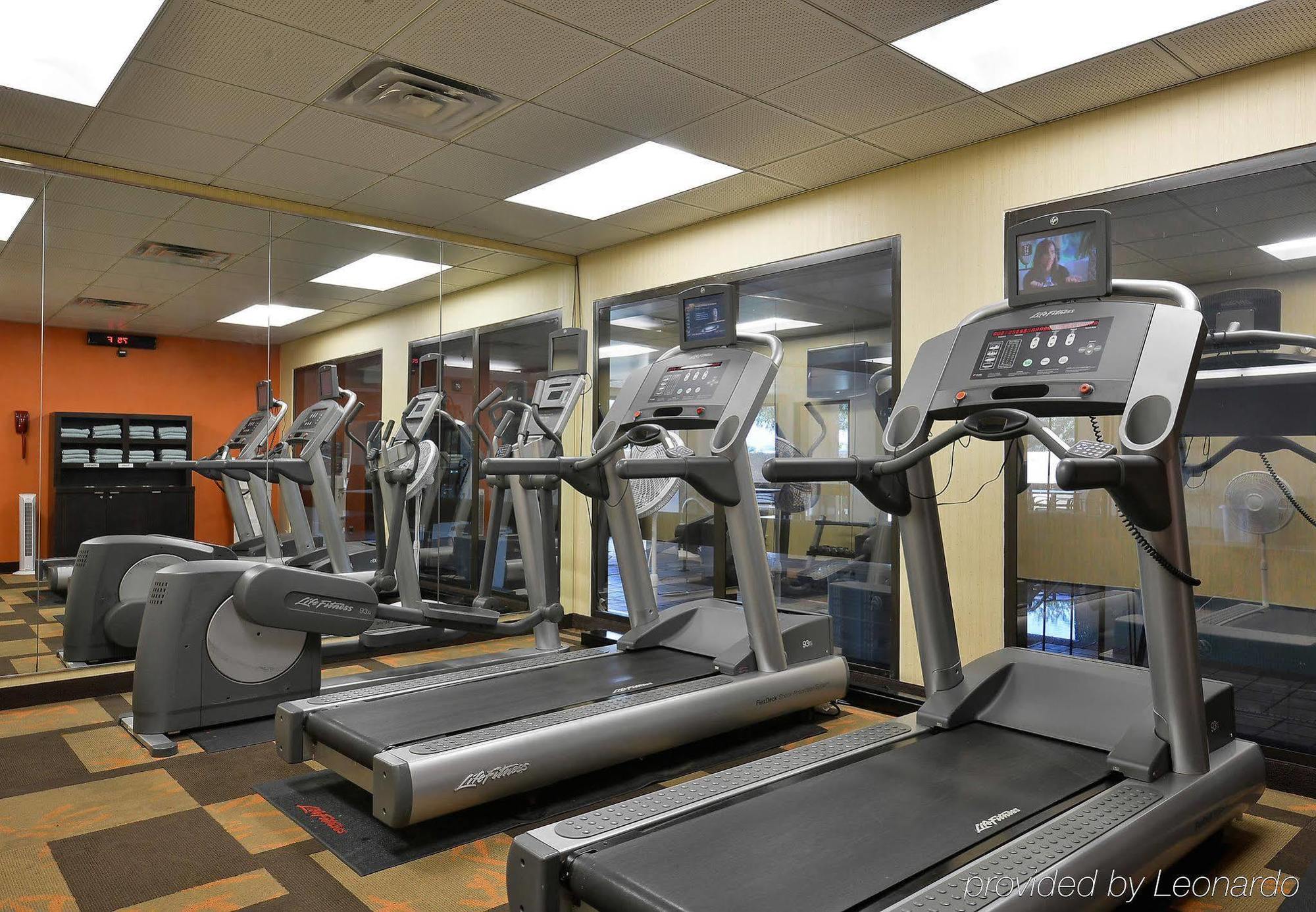 Courtyard By Marriott Bentonville Ngoại thất bức ảnh