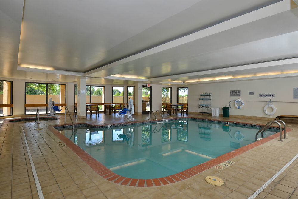 Courtyard By Marriott Bentonville Ngoại thất bức ảnh